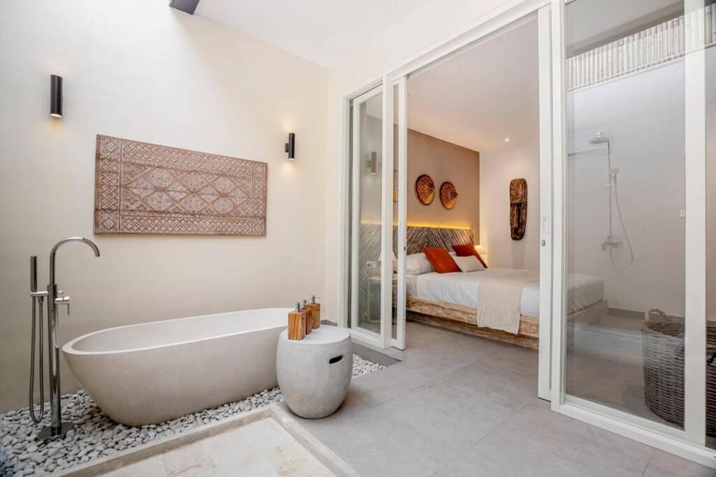 Villa White Lotus By Balisuperhost Ubud  Bagian luar foto
